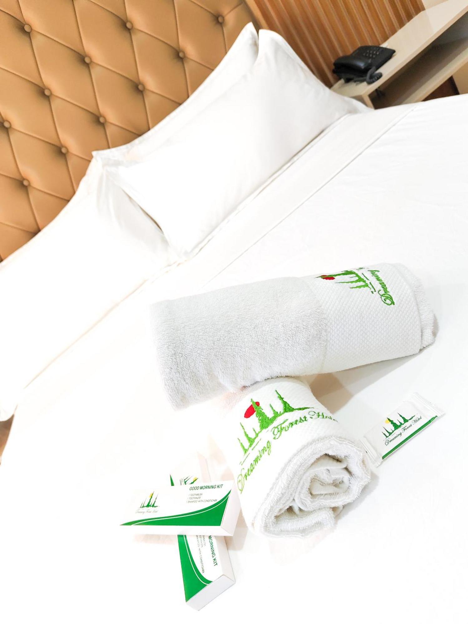 Dreaming Forest Hotel - Libjo, Batangas Ngoại thất bức ảnh